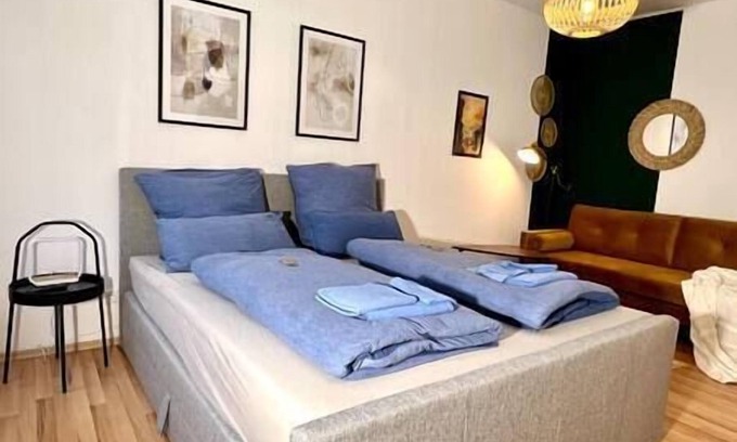 Suedviertel Apartment | Ruhig & Zentral 2 Kingsize Betten Wi-fi