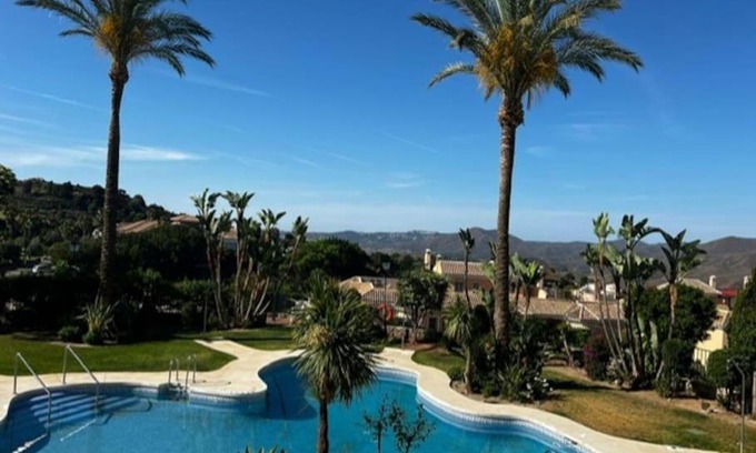 Alhaurin el Grande Apartment | Ruim appartement, zonnig terras, Alhaurin Golf!