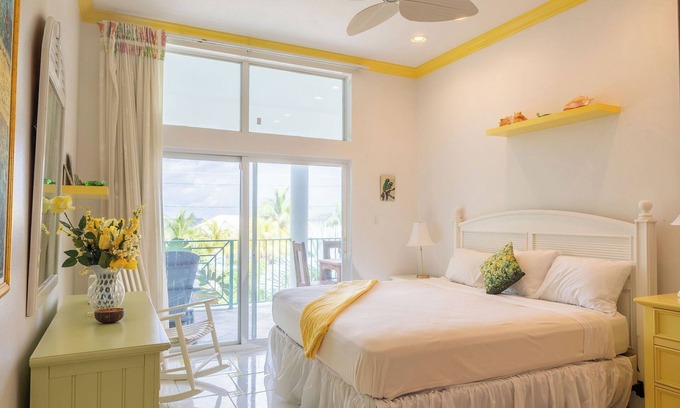Brinkleys House | Rum& Little Barron Villa: Your North Side Haven-Beach, Ocean, Garden Views!