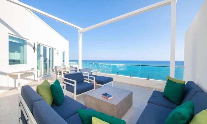 Rum Point Apartment | Rum Point Resort 503 Penthouse