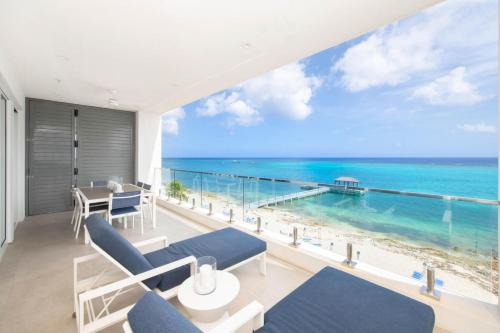 Rum Point Apartment | Rum Point Resort 308