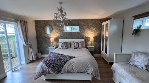 Dogdyke House | Runway Cottage