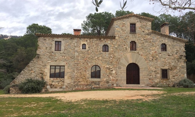 Santa Cristina de Aro Cottage | Rural house for rent - entire property: 15th century “masía” on the Costa Brava