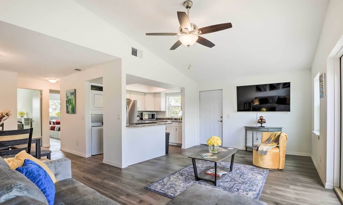 Ruskin Villa | Ruskin Retreat Near Little Harbor w/ Private Dock!