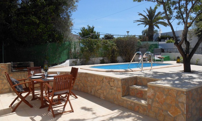 Conceicao e Cabanas de Tavira Villa | Rustic 2 Bedroom Detached Villa, Private Pool, Air-Con. Very Close To The Beach.