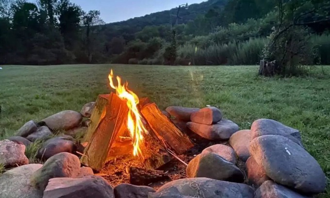 Oliverea Cabin | Rustic 3BR Cabin w/Wood Burning Fireplace + Creek