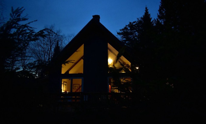 Franconia House | Rustic and Cozy Mountain Lodge - Franconia