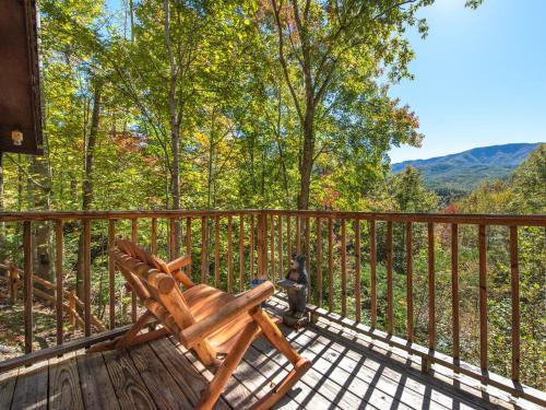 Gatlinburg - Pigeon Forge House | Rustic Charm