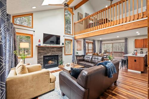 Gouldsboro House | Rustic-Chic Escape w Hot Tub Fireplace Nature Views Pine Woods Loft