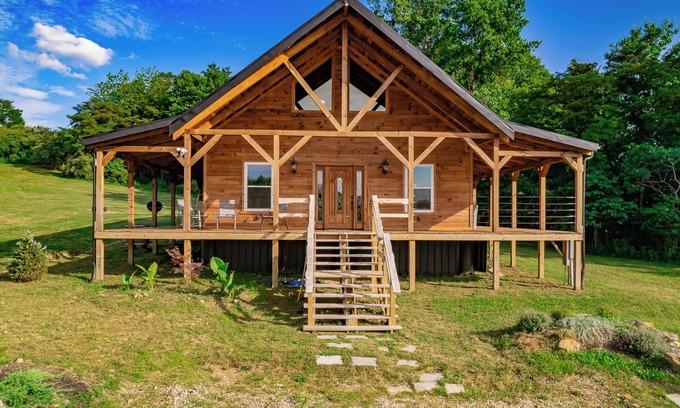 Hamden Cabin | Rustic Comfort at Puritan Ridge, 3 bed 2 bath cabin on 180 stunning acres!