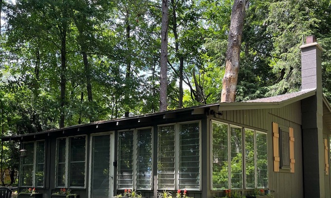 Pentwater Cabin | Rustic cottage in the woods close to town.
