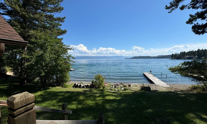 Lakeside Cabin | Rustic, Fully Furnished 2 Bedroom Lakefront Cabin w/Stunning Views in Lakeside