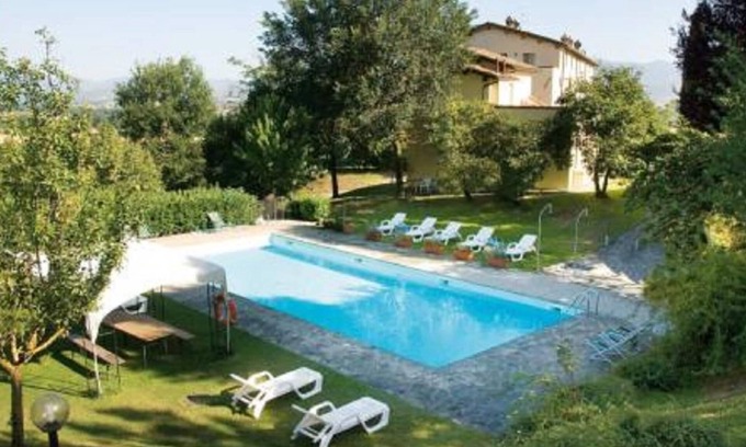 Santa Reparata House | Rustic Holiday Home in Citta di Castello With Swimming Pool