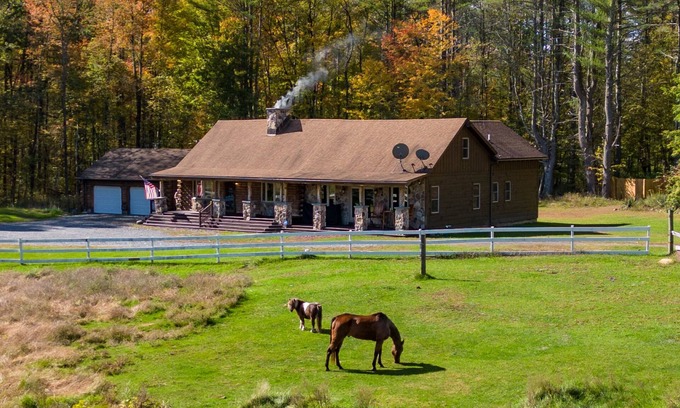 Saratoga Springs Cabin | Rustic Log Cabin on private horse farm!