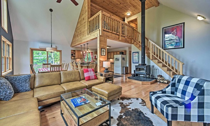 North Creek House | Rustic North Creek Getaway ~ 4 Mi to Gore Mtn!