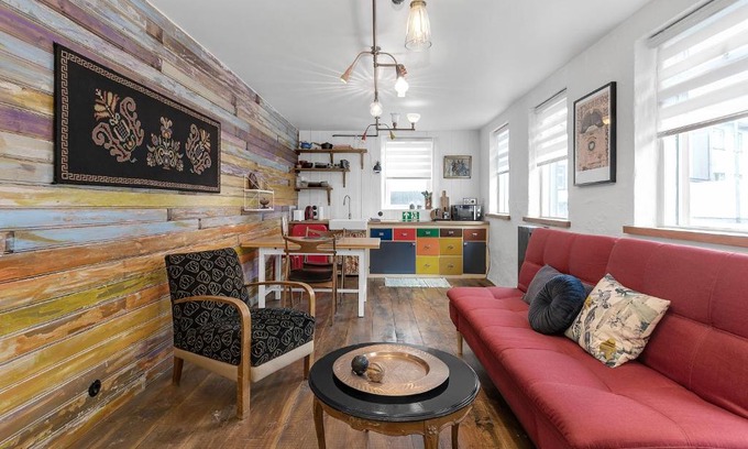 Downtown Apartment | Rustic Retreat in the Center of Reykjavik