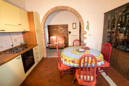 Massa Marittima Apartment | Rustic Tuscan Apartment