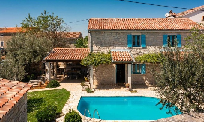 Vosteni Villa | Rustic villa Janko with pool in Sveti Lovrec
