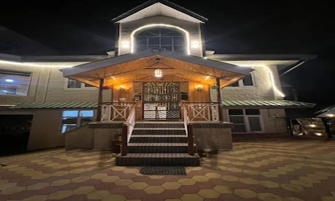 Shimla Hotel | Rustic Woodz