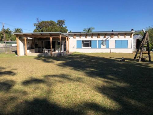 Onrus House | Rustica in Onrus close to the beach