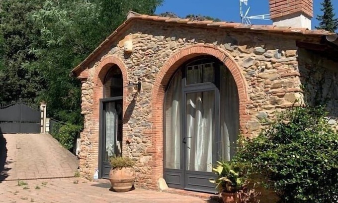 Buti Cottage | Rustikale Villa mit Privat Pool in Buti, Toscana. Haustierfreundlich