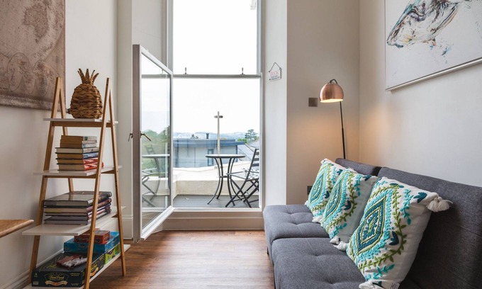 Torquay Cottage | Rutland Heights