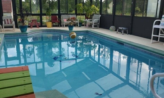 Cottondale House | RV Executive Home III in tranquil setting, Indoor - Inground Pool