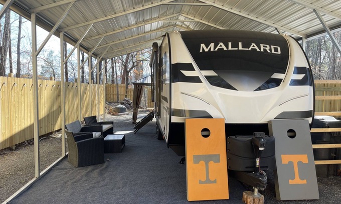 Pigeon Forge RV Rental | RV There Yet