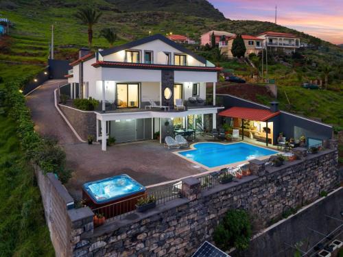 Machico House | São Lourenço Guest House