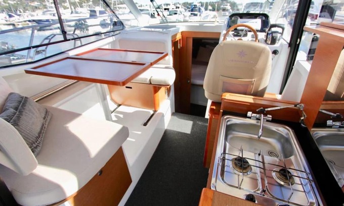 Mandelieu-La-Napoule Boat Rental | Séjour sur bateau de plaisance