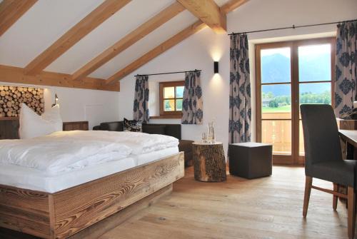 Fischhausen Bed & Breakfast | s´Quartier am Schliersee