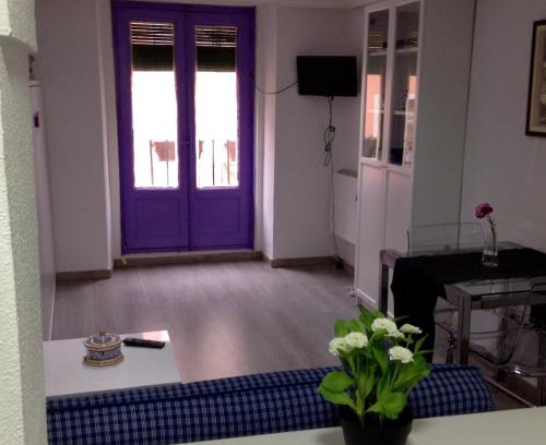 Embajadores Apartment | S42 Estudio en Madrid Centro con Wifi