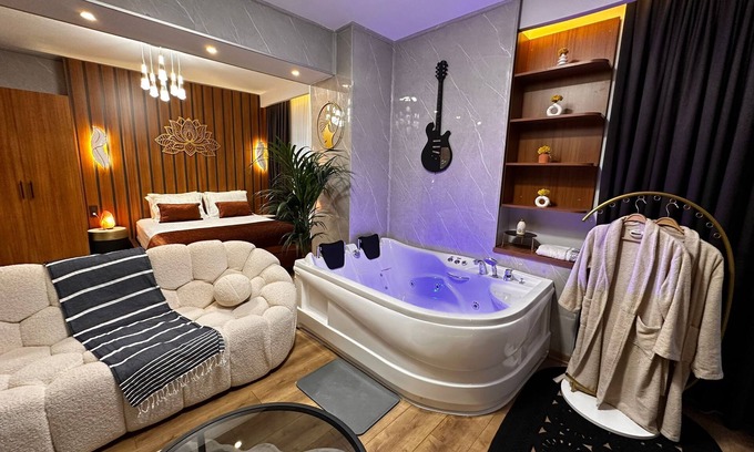 Pendik Hotel | Sabiha Gokcen Hotel Istanbul Houses