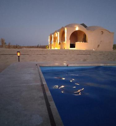 Siwa Cabin | sabrina camp