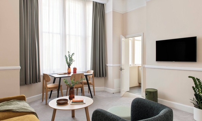 Bristol City Centre Apartment | SACO Bristol- West India House
