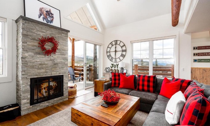 Saddle Ridge Apartment | Saddle Ridge D1 by Moonlight Basin Lodging