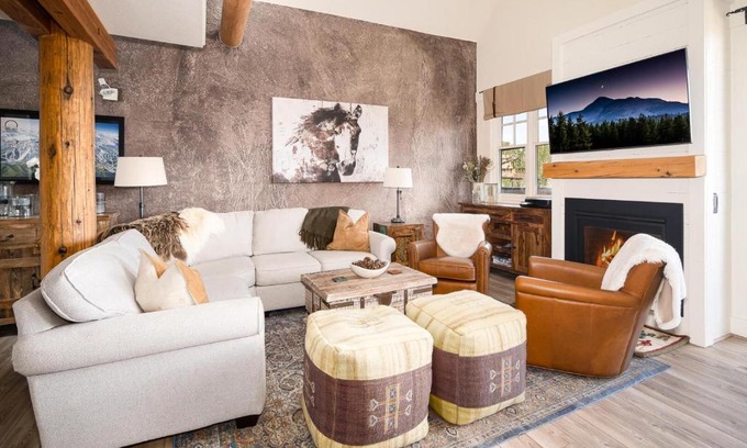 Saddle Ridge Apartment | Saddle Ridge D3 by Moonlight Basin Lodging