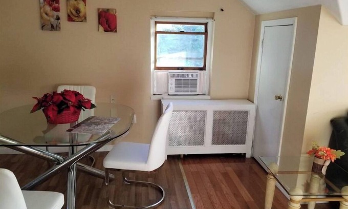 Uniondale House | Safe, clean, comfortable, electric and luxury