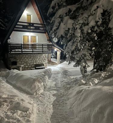 Jahorina Ski Chalet | SagaT Jahorinka