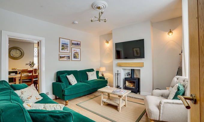 Buxton Cottage | Sage Cottage: Homely, Cosy Cottage with Log Burner