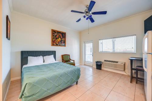 Naples Apartment | Sail and Soak Naples Condo with Heated Pool Access