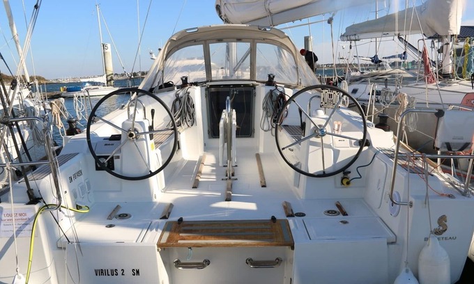 Kerroch Boat Rental | Sailboat housing