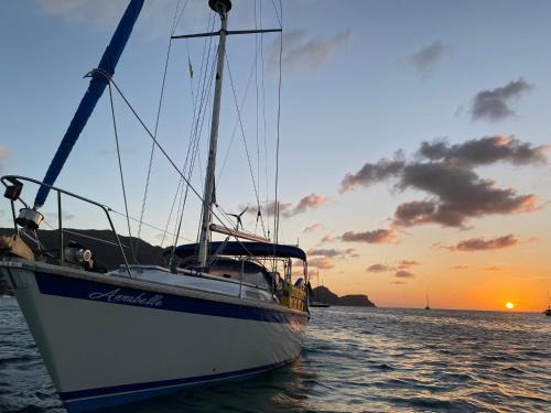 Carti Tupile Boat Rental | Sailing in San Blas private boat