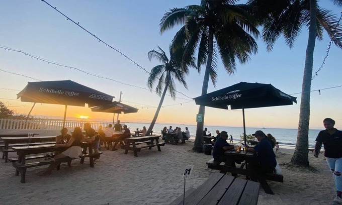 Nadi Hotel | Sailors Beach Fiji