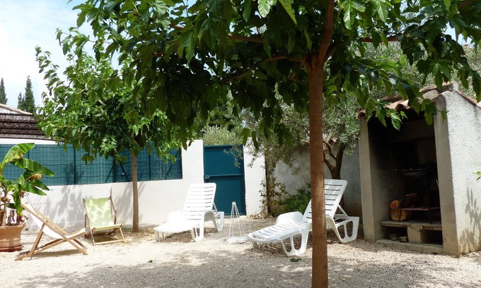Les Lecques Apartment | SAINT-CYR-SUR-MER/LES LECQUES - Apartment BAUME, T2 for 4 people