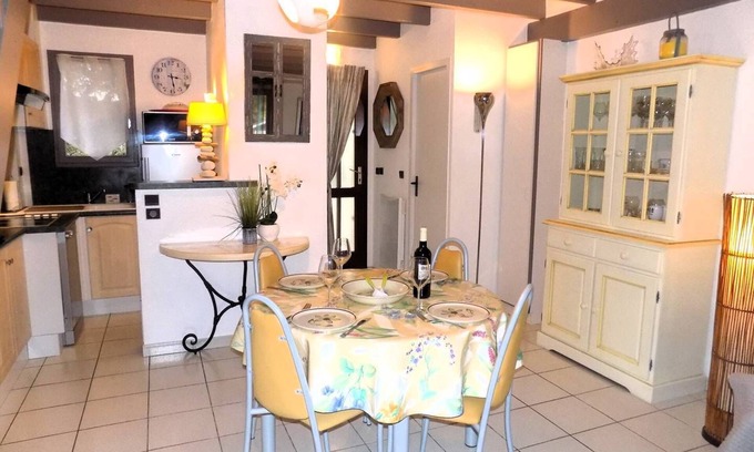 Saint-Georges-de-Didonne Apartment | Saint Georges de Didonne - MAGNIFICENT VILLA in RESIDENCE with terrace