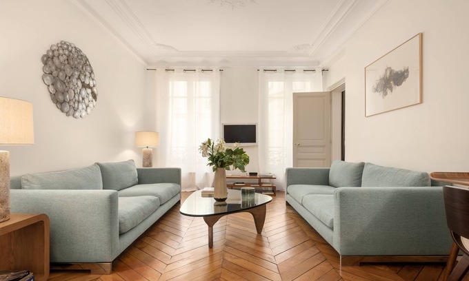 Quartier de la Monnaie Apartment | Saint Germain Charming Two Bedroom
