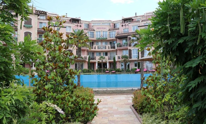 Dyuni Apartment | Saint John Resort E301