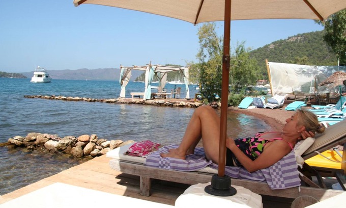 Orhaniye House | Sakin Vadi Winehouse
