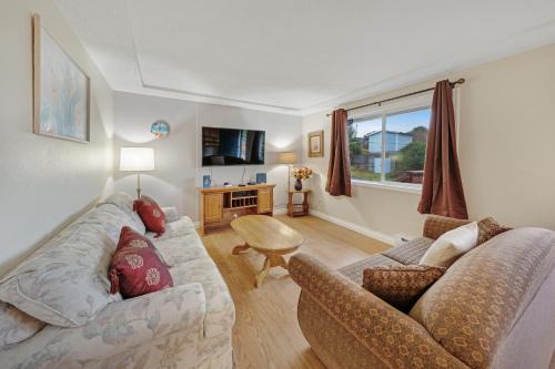 Newport House | Sakina’s Paradise Three